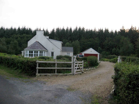 3 Approach to O&#39;Kelly&#39;s Cottage